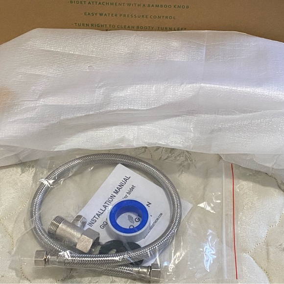 *Brand new* Go Green Bidet toilet attachment - Picture 4 of 8